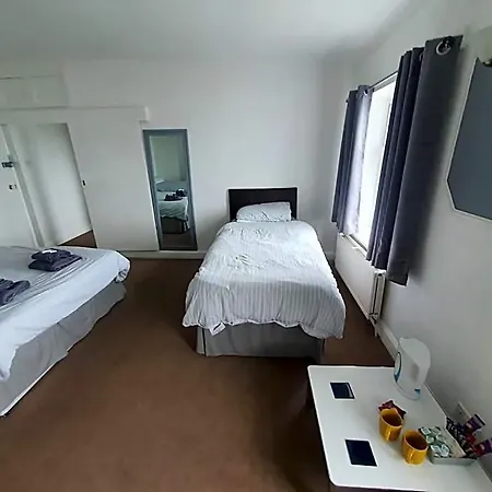 Hotel Highlander Scarborough